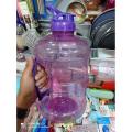 1 পিস 3 লিটার (হাফ গ্যালন) 64oz bpa-মুক্ত বড় প্রশিক্ষণ জিম ওয়াটার বোতল বিভিন্ন রঙের হ্যান্ডেল.
