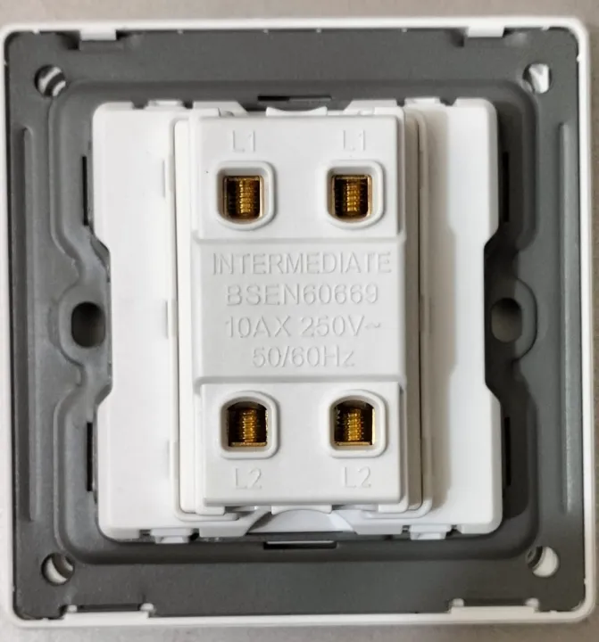 Intermediate%20Switch,%20-%20Image%203