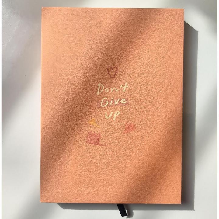 Don't give up design Notebook for journaling/art/write (19cm/14cm size, 120 pages)
