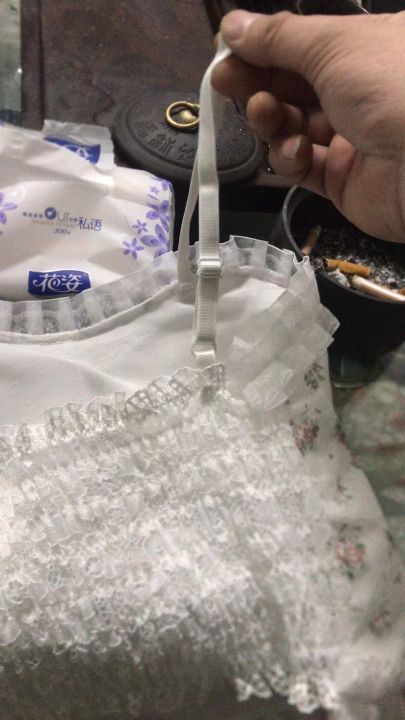 Fashion%20Style%20Back%20Shaping%20Safety%20Pearl%20plus-Sized%20plus-Sized%20Adjustable%20Shoulder%20Strap%20Wrapped%20Chest%20Lace%20All-Match%20Underwear%20Women%20-%20Image%202