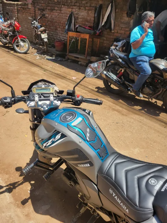 YAMAHA%20FZ%20S%20V2,V3%20Sticker%20FZ%20150%20Tank%20Pad%20Protector%20Motorcycle.%20Bike%20Fuel%20Tank%20Decal%20Decal%20Accessories%20full%20set%20-%20Image%204