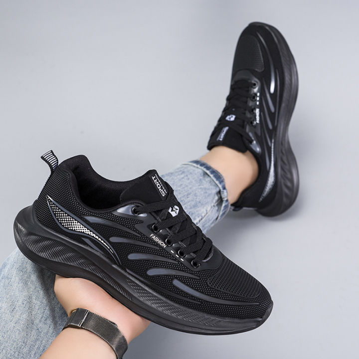 Men's%20Sports%20Shoes%2020223%20Autumn%20Lightweight%20Sneaker%20Adhesive%20Leather%20Surface%20Men's%20Running%20Shoes%20Trendy%20Contrast%20Color%20Men's%20Shoes%20-%20Image%202
