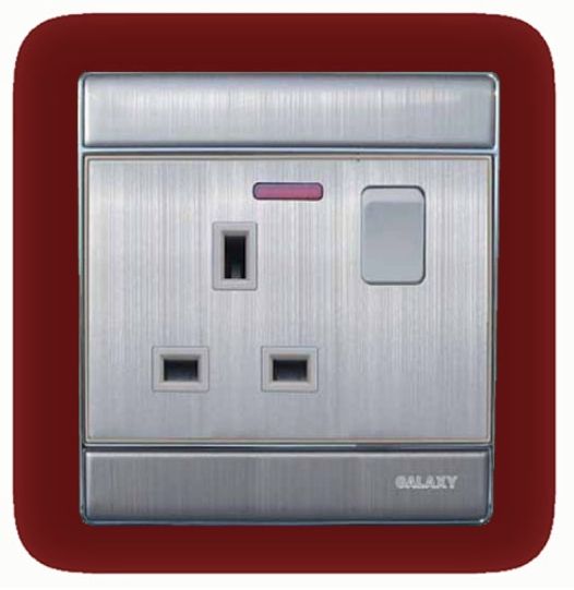 13A Socket With Switch