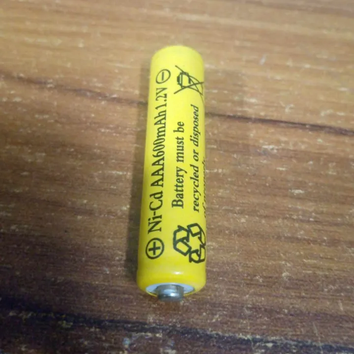 AAA%201.2V%20600mAh%20Ni-CD%20Rechargeable%20Triple%20A%20Battery%20For%20Electric%20Toy%20Remote%20Control%20Car%20RC%20TV%20Remote%20Cordless%20Phone%20NiCd%20Batteries%20-%20Image%202