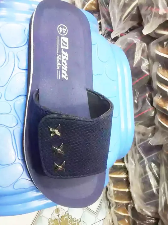 Awesome%20Fashionable%20Rubber%20Slipper%20for%20Men.%20-%20Image%203