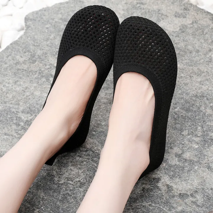 Summer%20Women's%20Shoes%20New2023Year%20Hot%20Breathable%20Sandals%20Soft%20Bottom%20Not%20Tired%20Feet%20Old%20Beijing%20Cloth%20Shoes%20Mom%20Shoes%20-%20Image%203