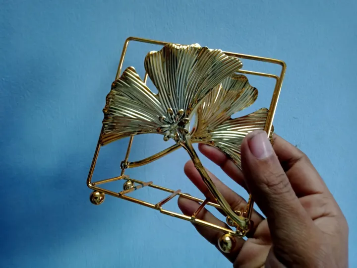 Creative%20Gold%20Metal%20Tissue%20Holder%20Storage%20Organizer%20Napkin%20Holder%20For%20Dinner%20Table%20-%20Image%205