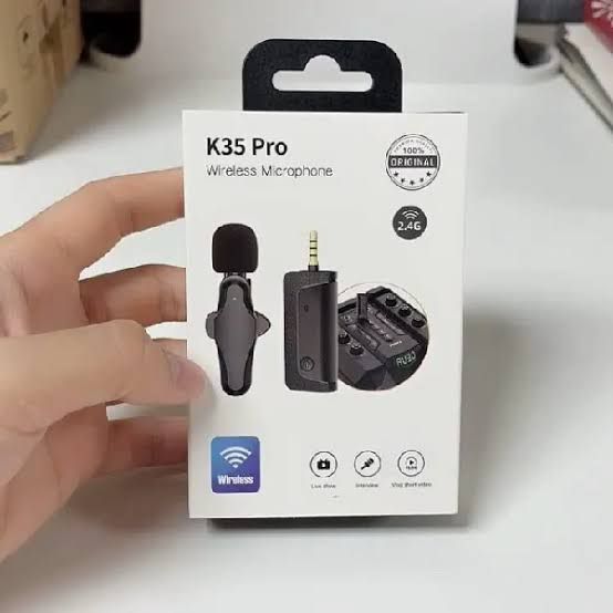 K35%20Pro%20Dual%20Mic%20Wireless%20Lavalier%20Microphone%20-%20Image%204