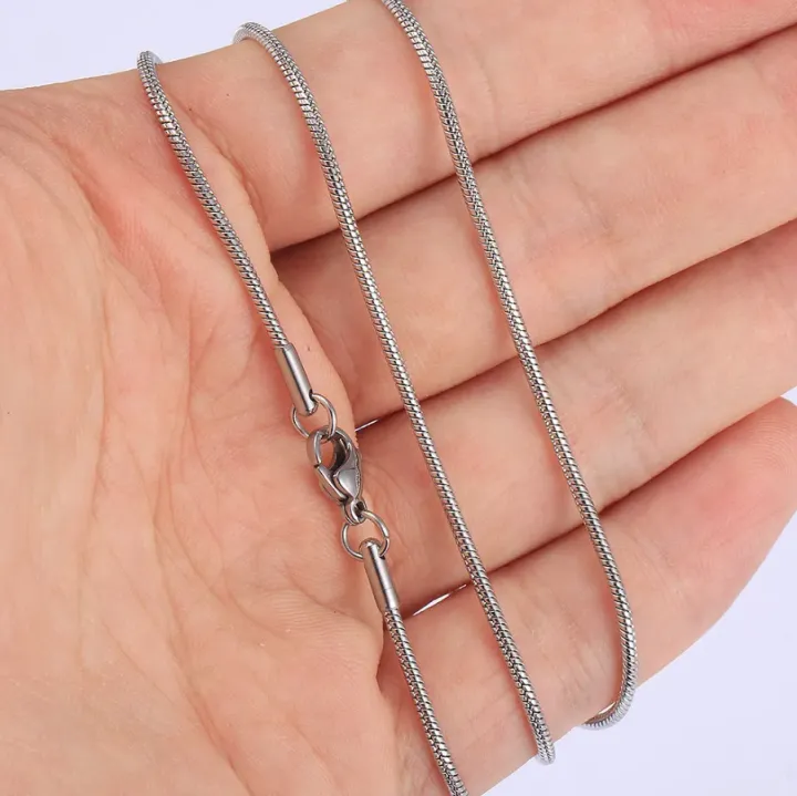 Silver%20Stainless%20Steel%20Round%20Snake%20Chain%20For%20Men%20And%20Boys%20-%20Image%205