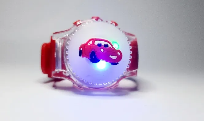 Kids%20watch%20Spinner%20Lighting%20cute%20Looking%20watch%20for%20Kids%20and%20Babies%20-%20Car%20-%20Image%202