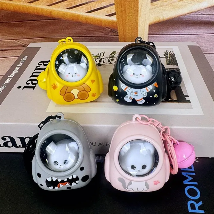 Creative%20Bear%20Keychain%20Starry%20Cute%20Small%20Night%20Light%20Keychain%20Kawaii%20Light%20Up%20Astronaut%20Keychain%20for%20Car%20Accessory%20Backpack%20-%20Image%203