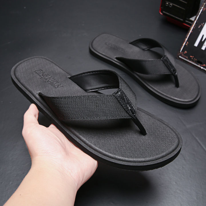 Flip-flops%20men's%20tide%202024%20new%20summer%20wear%20non-slip%20soft%20sole%20wearable%20foot%20clip%20fashion%20beach%20men's%20sandals%20-%20Image%202