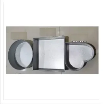 Aluminium%20Square%208"%20/%20Heart%205%20"/%20Round%207"%20Shape%20Cake%20Mold/%20Pudding%20Mold%20Full%20Set%20-%20Image%203