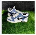 Qualify-Athletic Mesh Lace Up Shoe Sneaker for Man with Medium Cut Height - Unmatched Comfort and Durability.