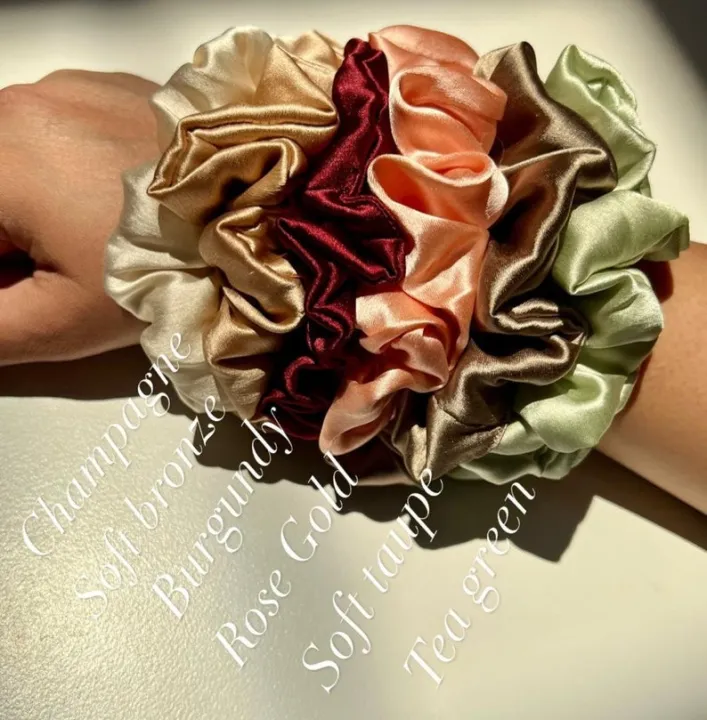 High%20%20Quality%203%20Pcs%20Silk%20Scrunchie%20Hair%20Band%20Bracelet%20Set%20For%20Women%20-%20Image%207