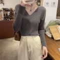 v Collar Soft Glutinous Sweater Women's Autumn and Winter Design Sense Niche Idle Style Knitwear Loose All-Match Small Top Clothes.
