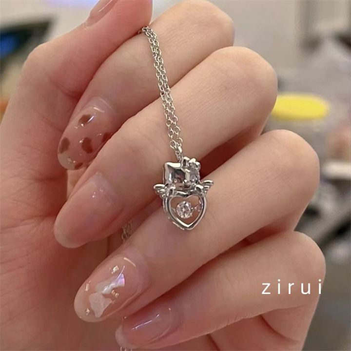 Titanium Steel Sanrio Hello Kitty Cat Necklace for Women Cute and Smart Gift for Best Friend Girlfriend Sweet Clavicle Chain