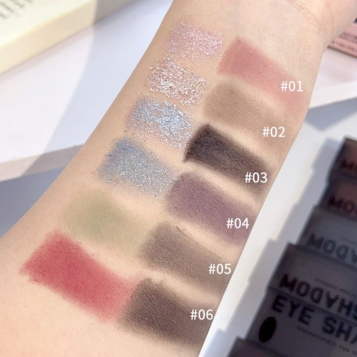 Two-color%20Eyeshadow%20Palette%20Long%20Lasting%20Easy%20To%20Color%20Matte%20Red%20Black%20Eye%20Shadow%20Shimmer%20Eyeshadow%20Pigments%20Makeup%20Cosmetics%20-%20Image%207