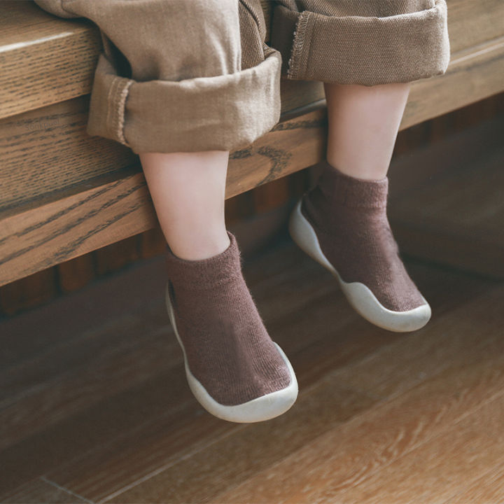Step%20boots%20rubber%20shoes%20toddler%20socks%20shoes%20anti%20slip%20color%20soft%20cut-and-sew%20baby%20girl%20child%20pure%20baby%20shoes%20newborn%20first%20walker%20men%20-%20Image%203