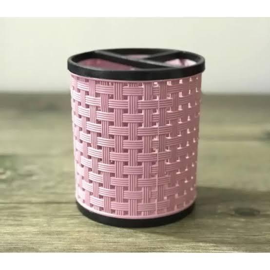 Kolom dani. Pen Holder Desk Organizer Stationery Holder Pen Stand 1 Pcs School & Office