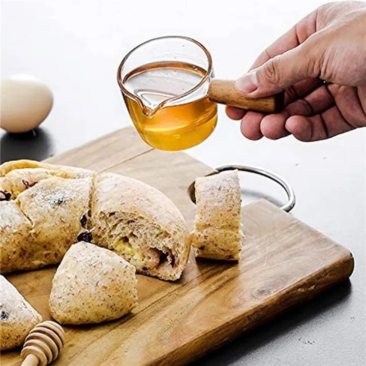 8PCS%20Transparent%20Glass%20Creamer%20with%20Wooden%20Handle,%20Mini%20Coffee%20Milk%20Creamer%20Pitcher.%2050Ml%20-%20Image%203