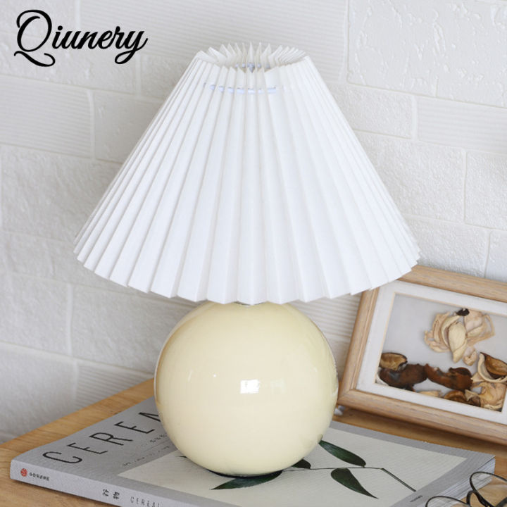 Qiunery%20Pleated%20Ceramic%20Table%20Lamp%20USB%20Charging%20Bedroom%20Bedside%20LED%20Night%20Lamp%20With%20Dimmer%20Switch%20Creative%20Retro%20Farmhouse%20Desk%20Lamp%20(Single%20Color%20Warm%20Light)%20-%20Image%209