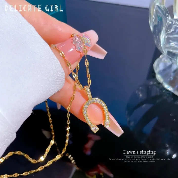 Stainless%20Steel%20Gold%20Color%20Filled%20Zircon%20Horse%20Shoe%20Pendant%20Necklace%20Horseshoe%20U%20Shape%20Necklace%20Fine%20Jewelry%20Women%20Gift%20DropShip%20-%20Image%204