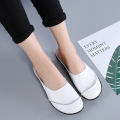 Mom sandals, summer wear leather shoes, beanie slippers, women's half slippers, soft soles, comfortable flat soles, medium and old maternity shoes.