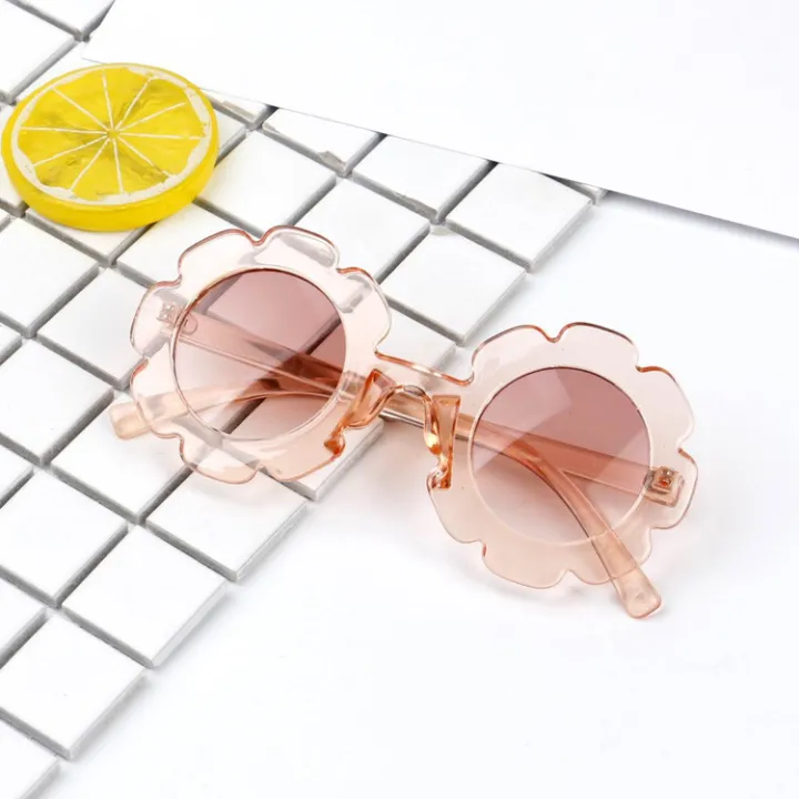 Korean%20version%20of%20small%20flower%20sunglasses%20children's%20fashion%20baby%20sunflower%20glasses%20boys%20and%20girls%20personality%20flower%20sunglasses%20tide%20-%20Image%207