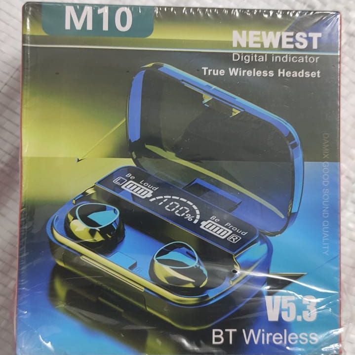 M10%20TWS%20Earphone%209D%20Stereo%20LED%20Digital%20Display%20Touch%20CVC8.0%20Digital%20Noise%20Reduction%20Technology%20-%20Earphone%20-%20Image%203