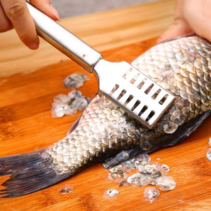Stainless%20Steel%20Fish%20Scale%20Remover%20Fish%20Scales%20Peeler%20Kitchen%20Tool%20-%20Image%202