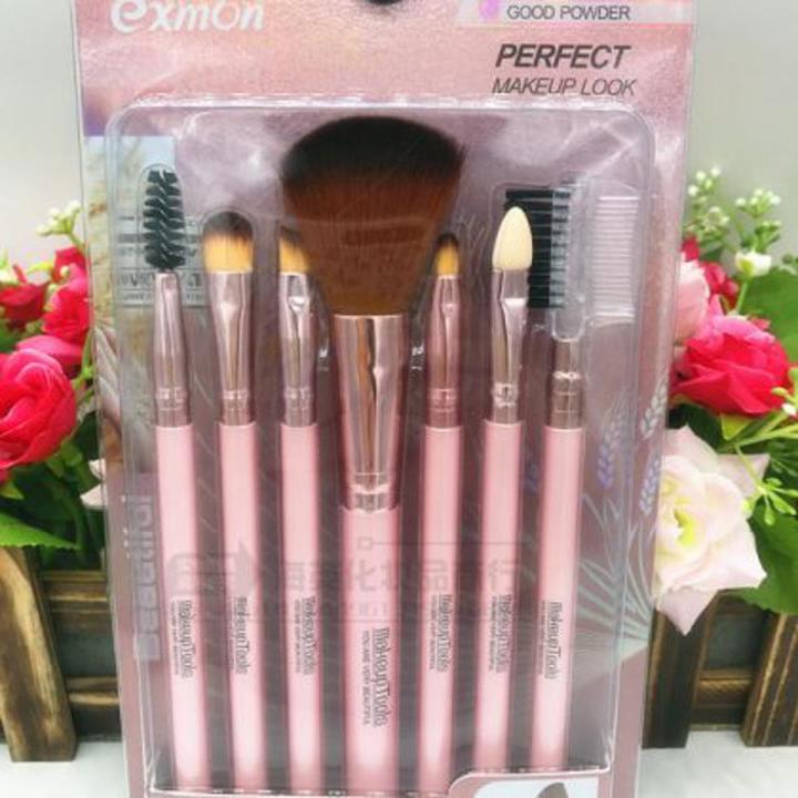 WOMAN%20FASHION%20MAKEUP%20Brush%20Set%20-%207PCS%20-%20Makeup%20Combo%20Set%20-%20Image%202