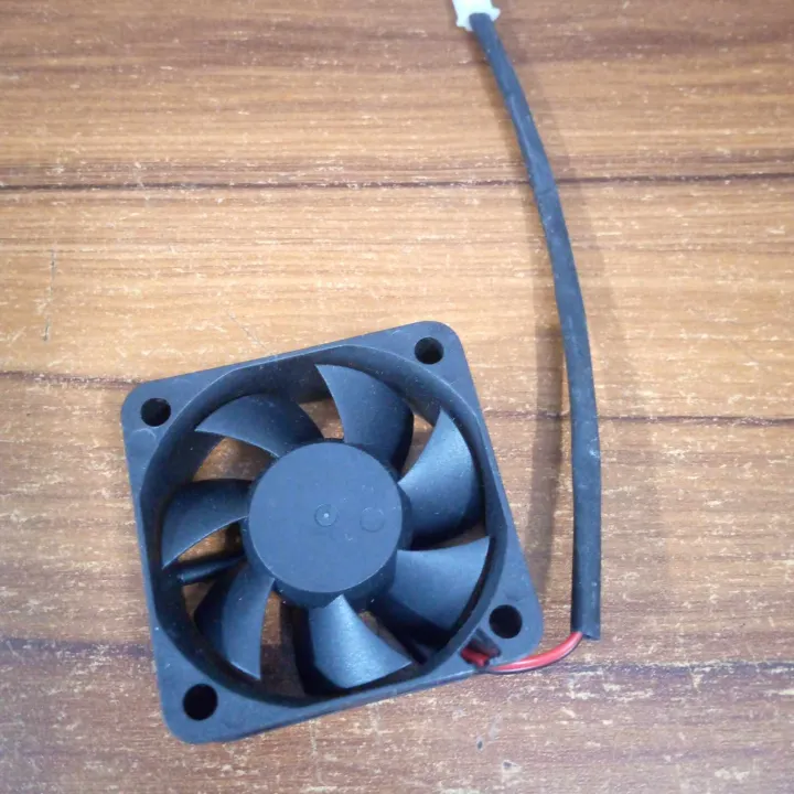 50mm%202%20Inch%20Cooling%20Fan%2012V%20Cooling%20Fan%200.18A%2050mm%20Cooling%20Fan%205020%20DC%2012V%20Fan%2050x50x15mm%20For%20Heatsink%20Cooler%20Mini%20Fans%20With%20Cables%20Connector%20-%20Image%204