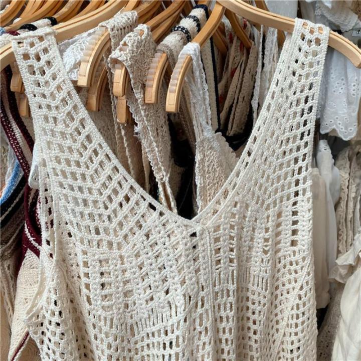 Women's%20Crocheted%20Hollow-out%20Knitted%20Vest%20Jacket%20Summer%20New%20Korean%20Style%20Retro%20Loose%20Sleeveless%20Sling%20Blouse%20-%20Image%204