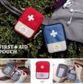 Outdoor Sport Travel First Aid empty Bag Portable Emergency Survival Bag Mini Family First Aid Kit Car Emergency Kits Home Medical Bag 15*10.5cm. 