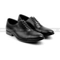 Elegant Men's Formal Leather Dress Shoes Business Style Pointed Toe with Shoe Tree. 