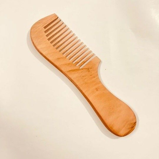 Wooden%20Hair%20Comb%20-%20Image%206