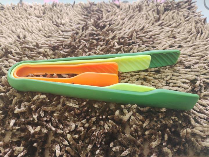 3%20Piece%20Plastic%20Food%20Clip%20Set.%20-%20Image%207