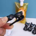 16/2PCS Food Sealing Clips Cartoon Cat Plastic Snacks Sealing Clamps Clothes Hanging Clips Household Office Desk Storage Tool.