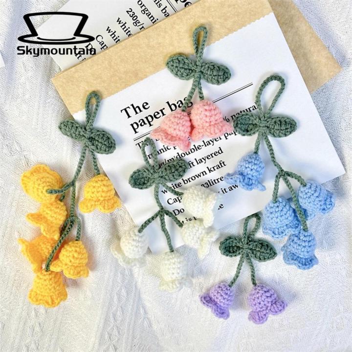 Hand-woven Pendants 2 Pcs Flores Convallariae Knitted Contrast Color Soft Fabric Diy Material Shoulder Bag Schoolbag Decor Car Interior Pendant Meaningful Gift Pendants