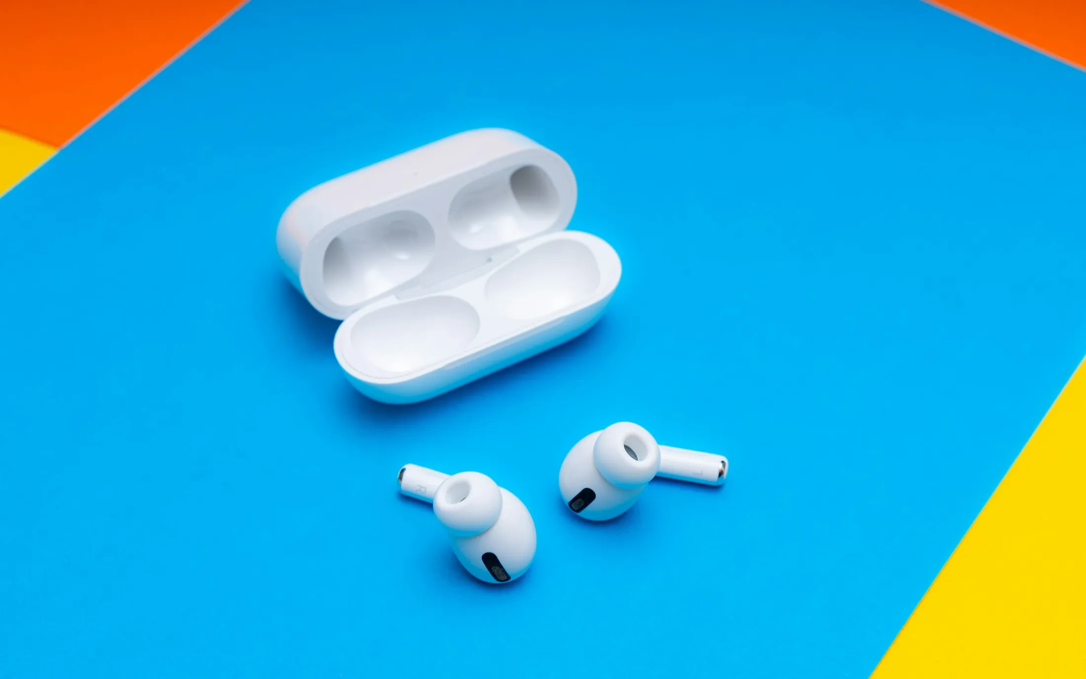 Apple AirPods Pro Wireless Earbuds