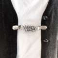 2X Retro Cardigan Clip Sweater Clip Women Filigree Cinch for Back of Dresses Shawl Clip.
