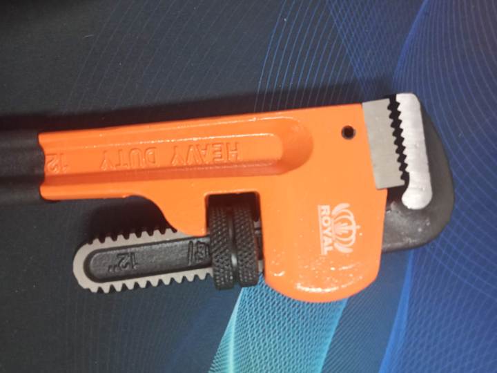 ROYAL%20Pipe%20Heavy%20Duty%20Pipe%20Wrench%20300mm%2012"%20Model%20RPW-12%20-%20Kings%20Trading%20-%20Image%203