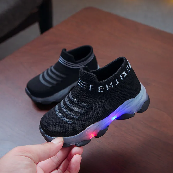 Kids%20Casual%20Sneaker%20Kids%20Shoes%20for%20Girl%20LED%20Light%20Shoes%20Sports%20Shoes%20Luminous%20Socks%20Shoes%20Cozy%20Young%20Children%20Boys%20Shoes%20Tennis%20-%20Image%203