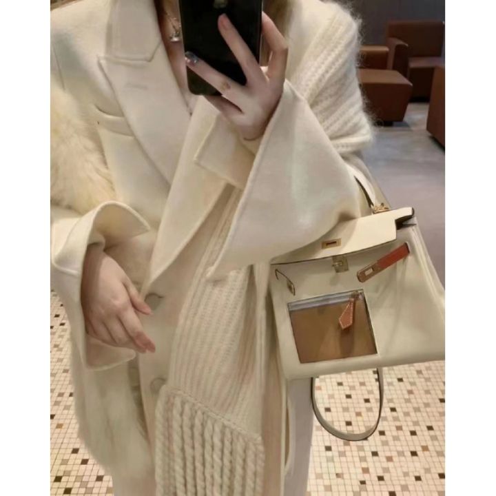 Niche%20design:%20spring%20and%20summer,%20cream%20white,%20color-blocked%20Kylie%20bag,%20contrasting%20inner%20cover,%20Kylie%2025cm%20shoulder%20crossbody%20tote%20-%20Image%204