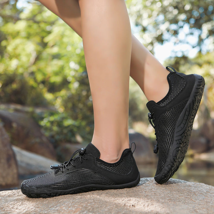 Aqua%20Shoes%20for%20Men%20Women%20Breathable%20Barefoot%20Shoes%20Outdoor%20Athletic%20Sport%20Shoes%20for%20Hiking%20Diving%20Boating%20Outdoor%20Water%20Sports%20House%20Foocus%20-%20Image%203
