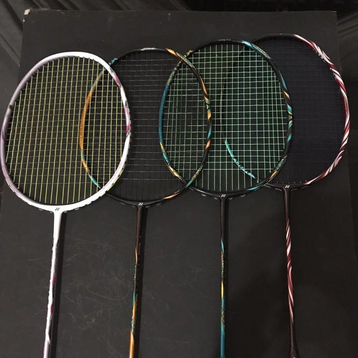 ASTROX%20100%20100ZZ%20Graphite%20Racket%20Badminton%20Unstrung%20The%20Next%20Level%20of%20Power%20and%20Versatility%20Special%20Quality%20Original%20From%20Japan%20String%20And%20Grip%20With%20Cover%20-%20Image%202