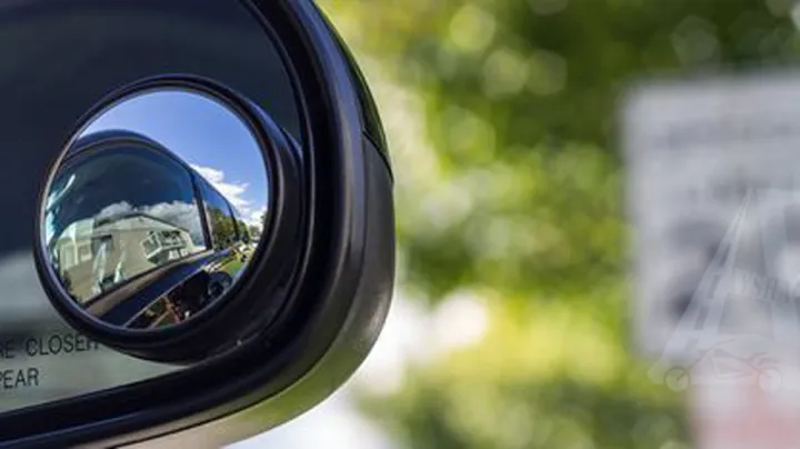 2Pcs%20Adjustable%20360%20Degree%20Blind%20Spot%20Mirror%20For%20Car%20or%20Motorcycle%20Side%20Mirror%20Wide%20Angle%20Round%20Small%20Round%20Side%20Blindspot%20Mirror%20-%20Image%208