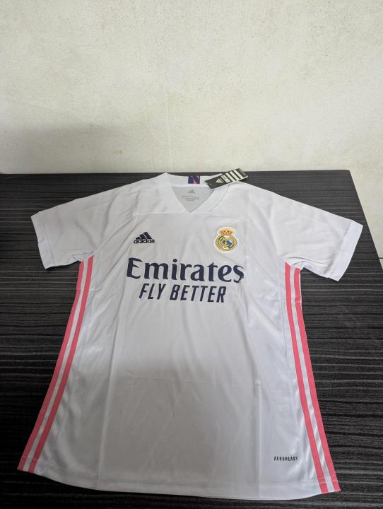 Real Madrid 18/19 Retro Kit – Echoes of Excellence