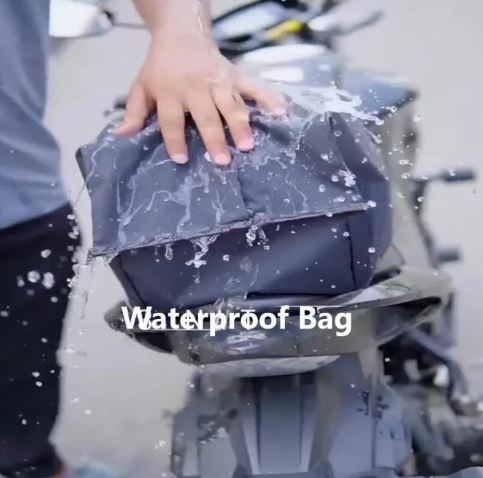 Motorcycle%20Helmet%20Bag%20Dustproof%20Helmet%20Storage%20Bag%20Wear-Resistant%20Storage%20Pouch%20Sundries%20Bag%20Helmet%20Bag%20-%20Image%204